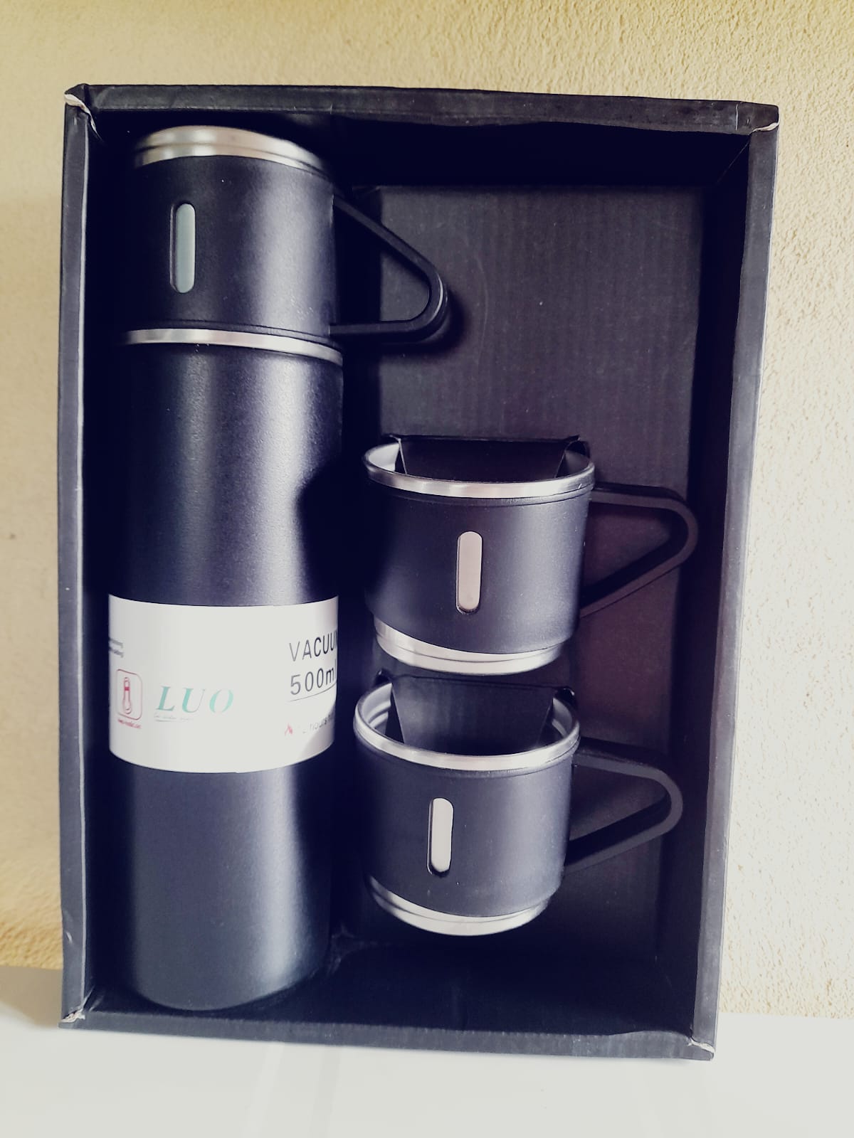 TERMITO TERMICO DE 500 ML MAS 3 TAZAS