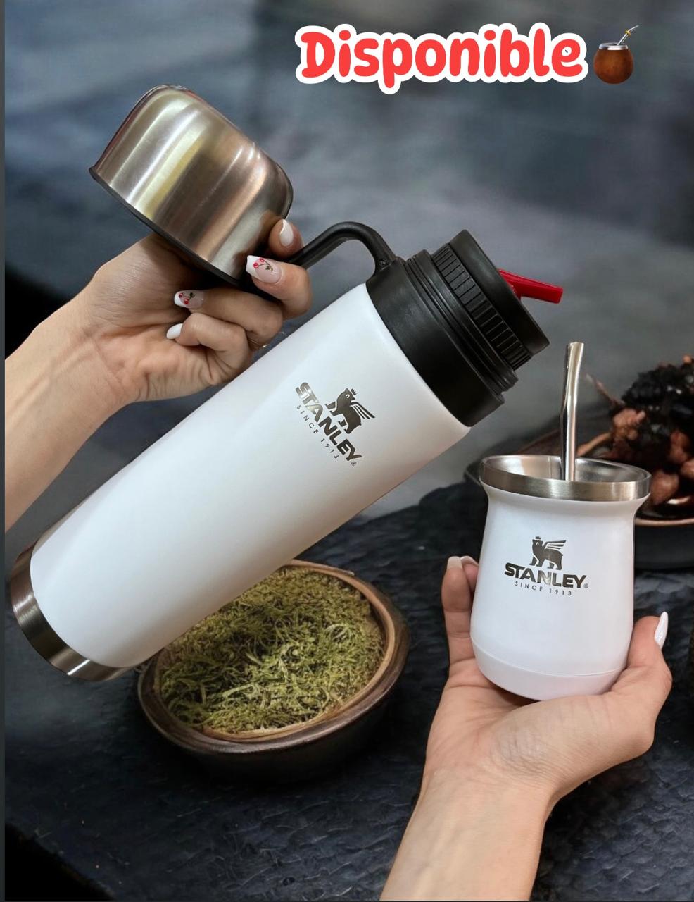 TERMO ENGOMADO CON MATE Y BOMBILLA 1L